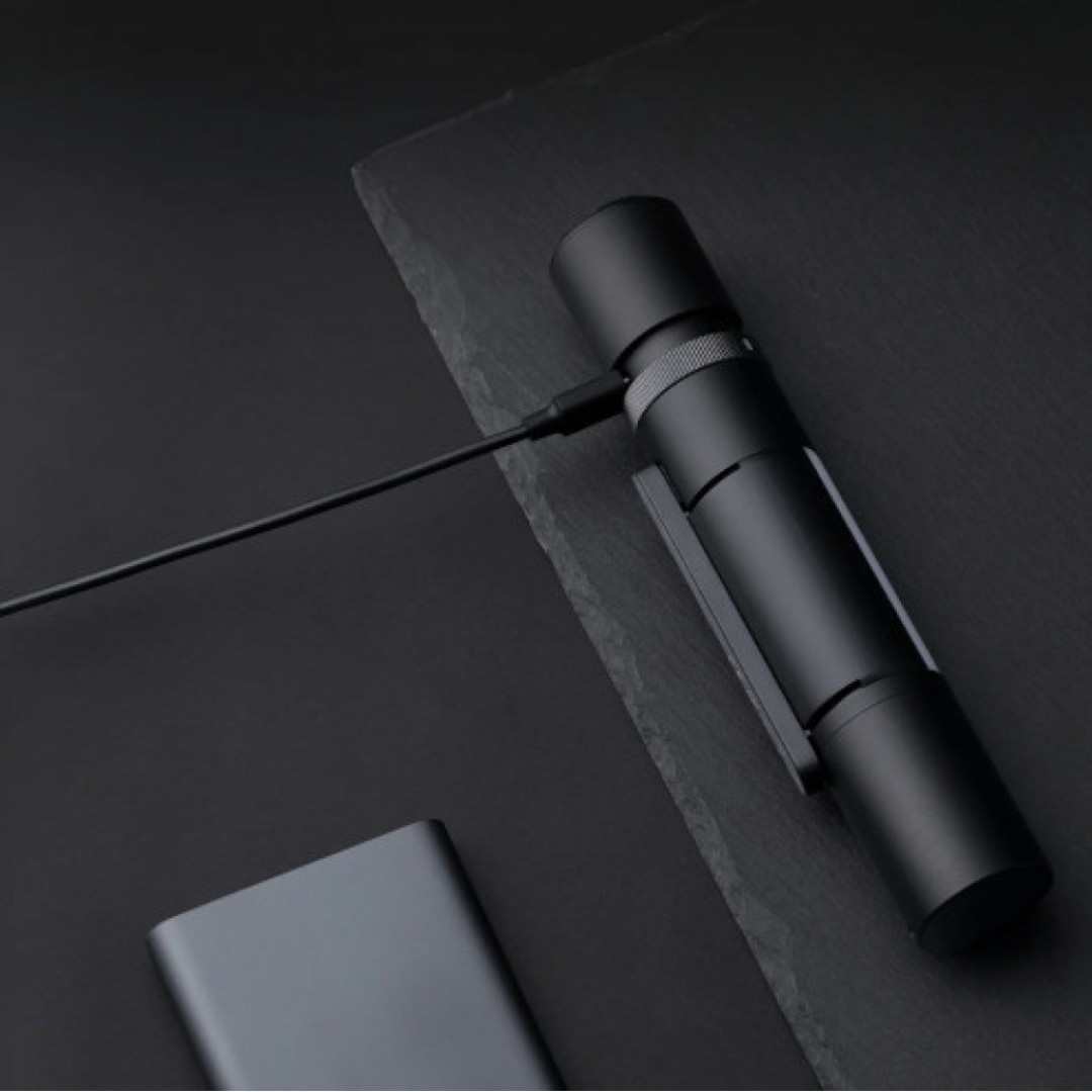 Фонарь Xiaomi Mijia Multi-Function Flashlight (MJSDT001QW)