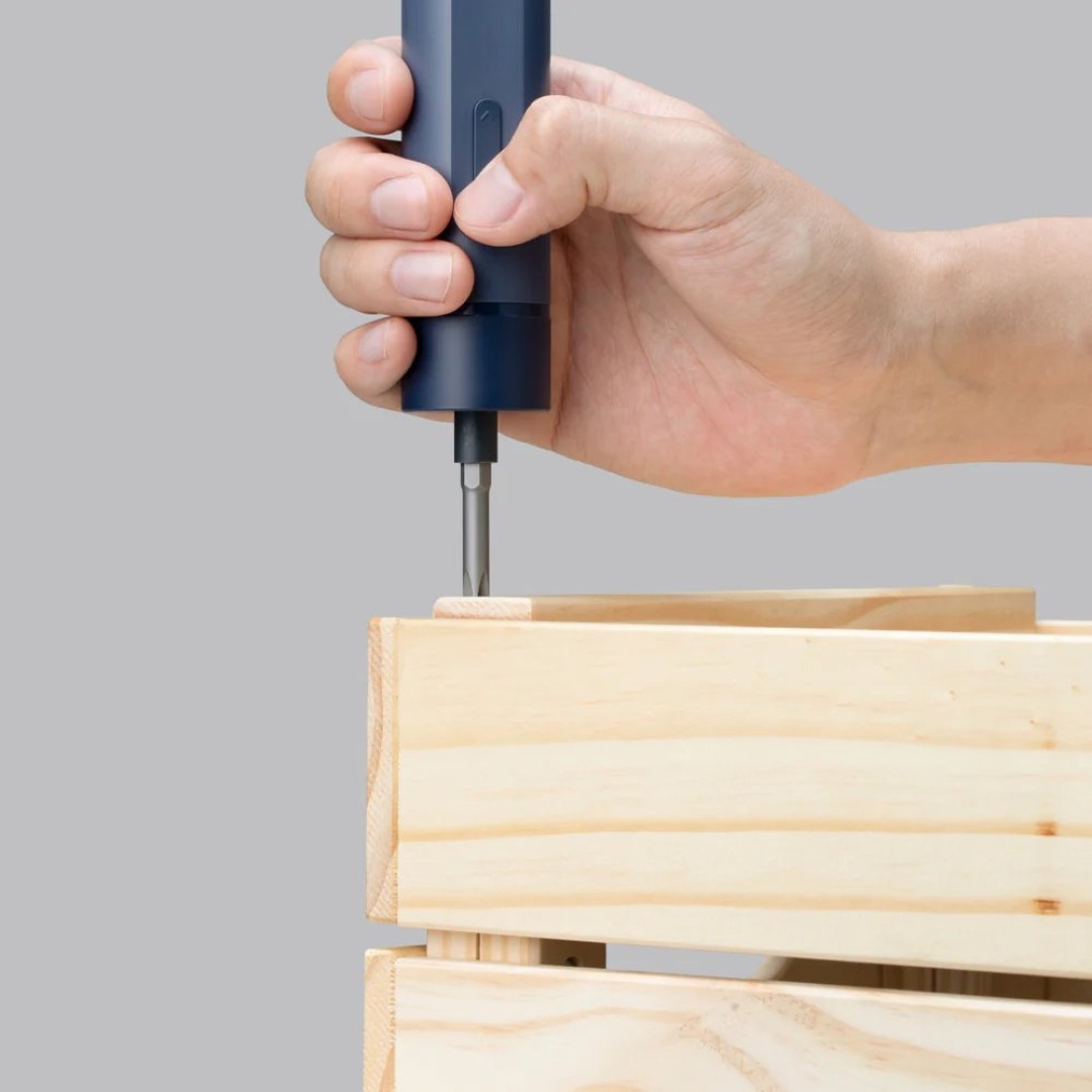 Аккумуляторная отвёртка Xiaomi HOTO Lithium Electric Screwdriver Lite (QWLSD007)