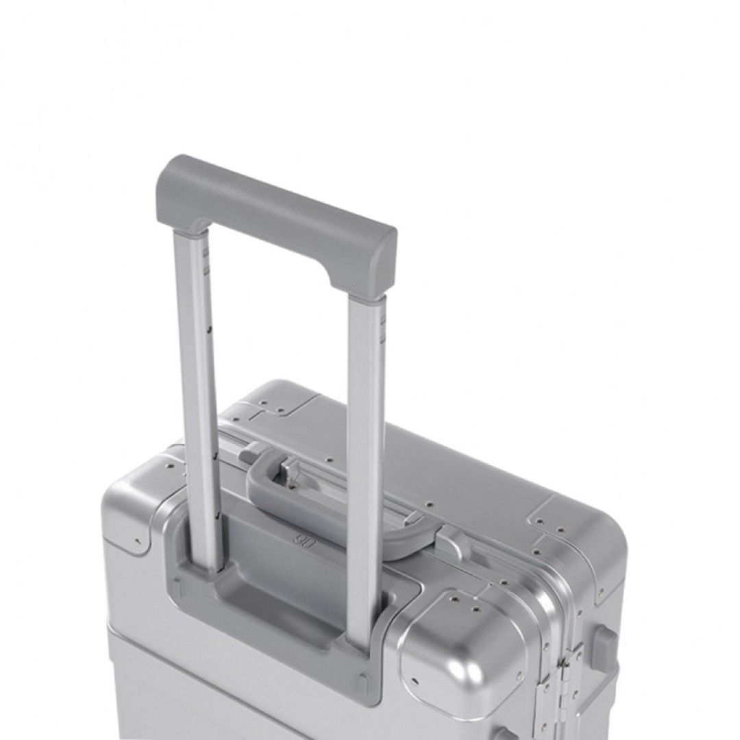 Чемодан Xiaomi Mi 90 Points Metal Suitcase 20" (LGSR2006RM)