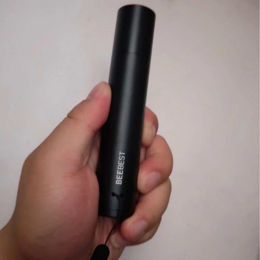 Фонарь Xiaomi BeeBest Zoom Flashlight 1000 Lumens (FZ101)