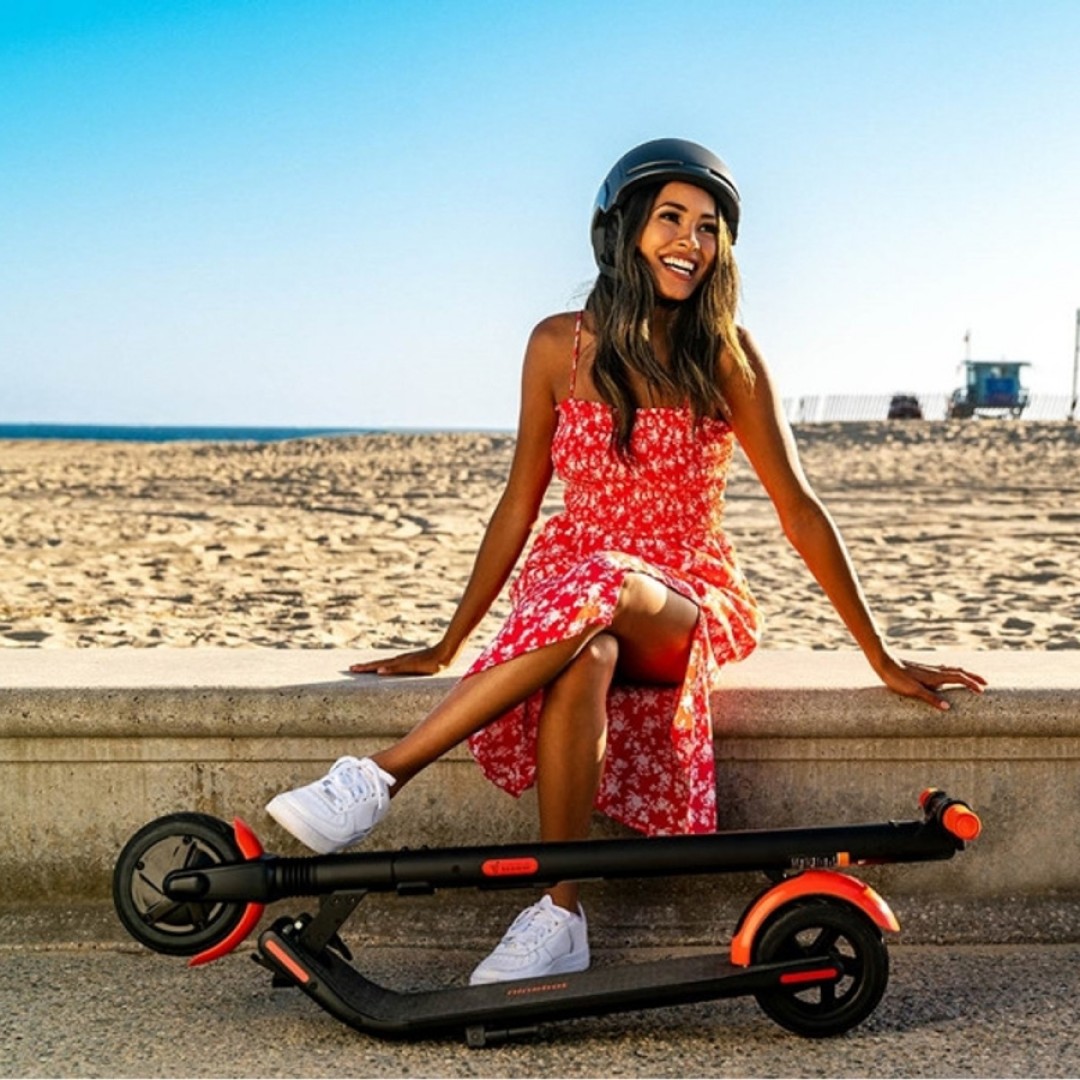 Электросамокат Xiaomi Ninebot KickScooter (ES1L)