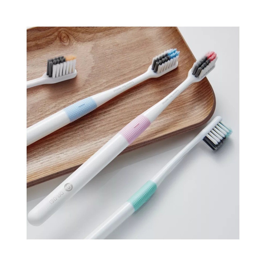 Зубные щетки Xiaomi Dr. Bei Colors 4 шт