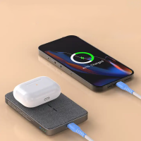 Внешний аккумулятор Qwerty C6 MagSafe 6700mAh 20W