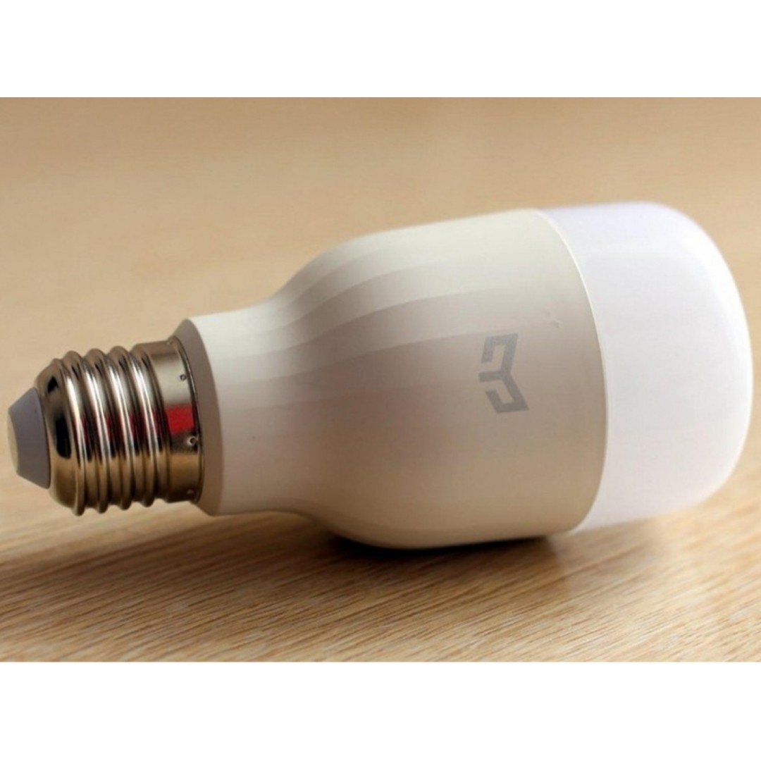 Умная LED-лампочка Xiaomi Yeelight Smart LED Bulb W3 (YLDP007)