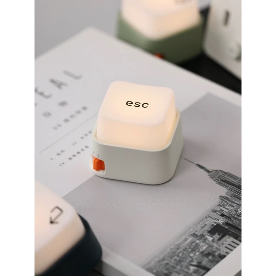 Мини-ночник магнитный, USB, ретро-белый